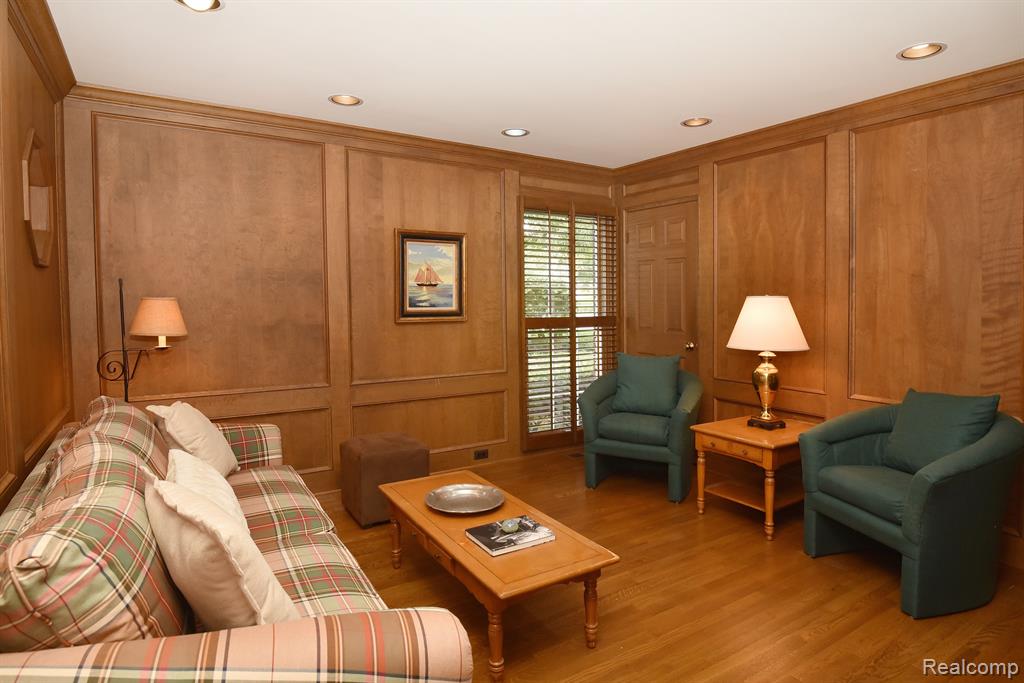 798 EMERSON WAY Court, Bloomfield Hills, MI 48304 — Photo 19