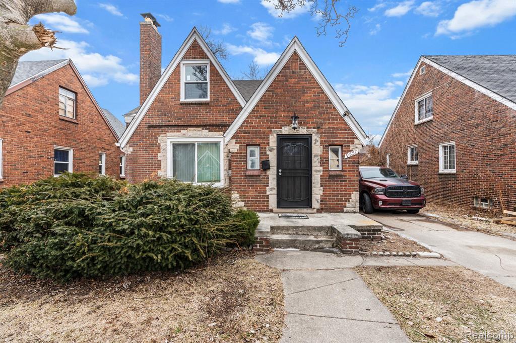 9550 ROBSON Street, Detroit, MI 48227 — front exterior