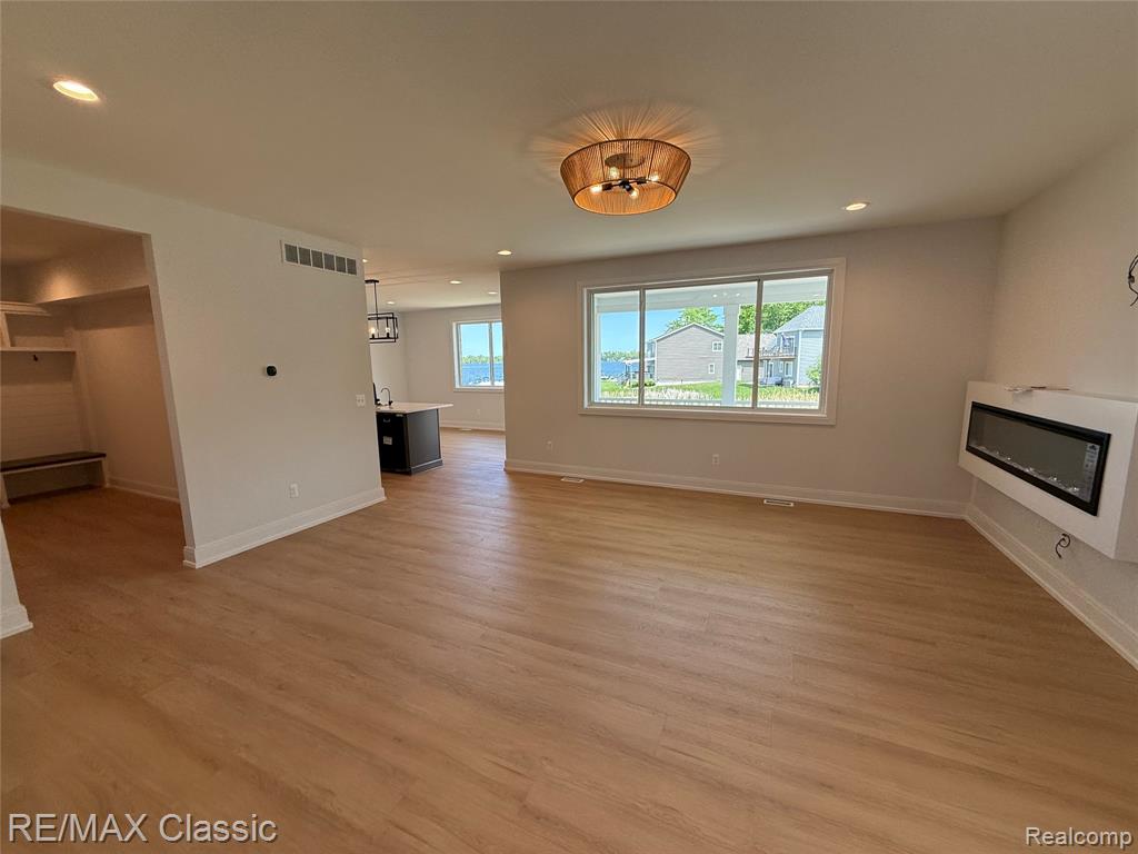 3482 Ponemah Drive, Fenton, MI 48430 — Photo 14