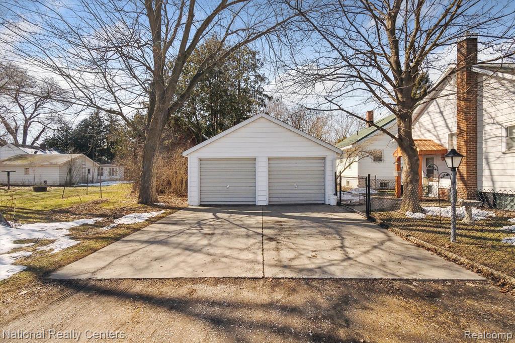 4955 WEBER Street, MI — Photo 35
