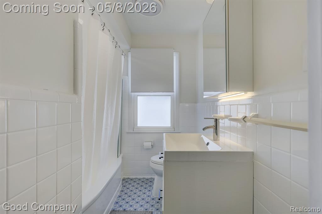 928 Marywood Drive, Royal Oak, MI 48067 — Photo 25