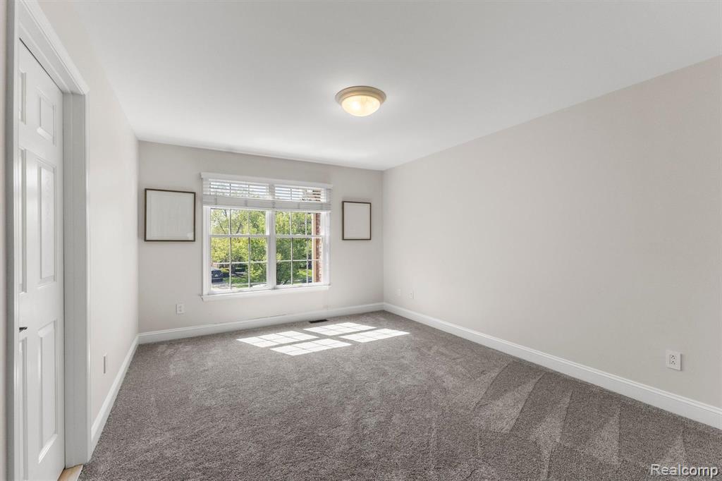 15428 BAY HILL Drive, Northville, MI 48168 — Photo 31