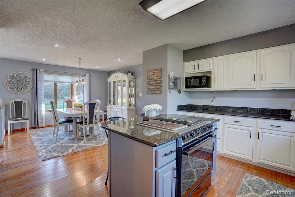 7282 E POTTER Road, Davison, MI 48423 — Photo 8