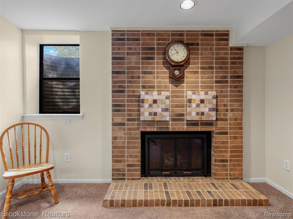 1652 S Hill Circle, Bloomfield Hills, MI 48304 — Photo 29