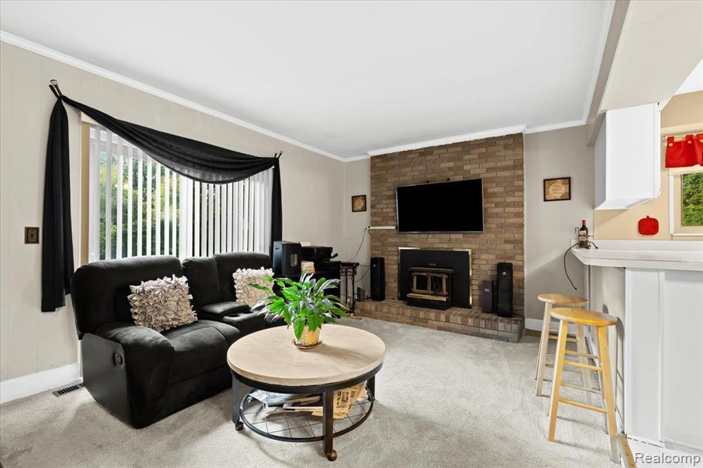 728 SOREL Drive, Canton, MI 48188 — Photo 12