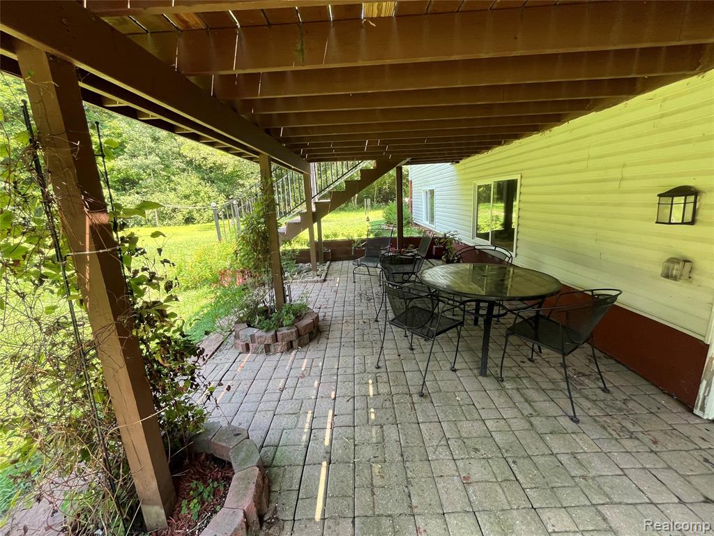 28524 Elwell Road, Belleville, MI 48111 — Photo 20