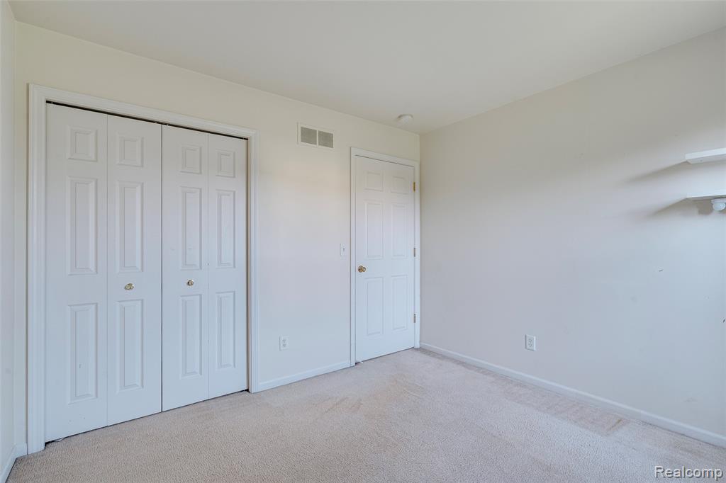 47071 Sherstone Drive, Canton, MI 48188 — Photo 22