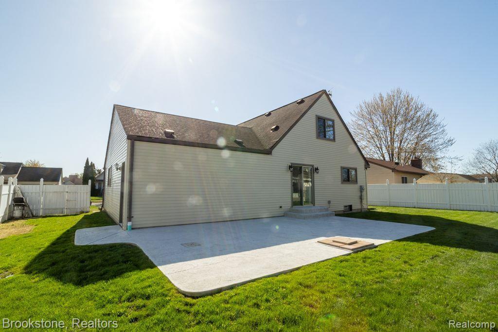 49213 KIMBERLY ANN Lane, Chesterfield, MI — Photo 27