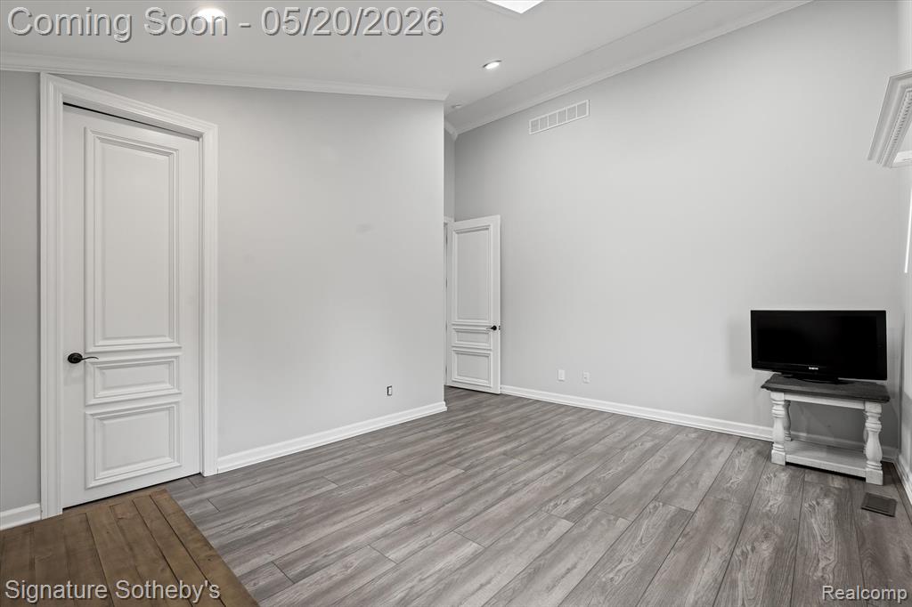 727 McDougal Drive, Waterford, MI 48327 — Photo 26