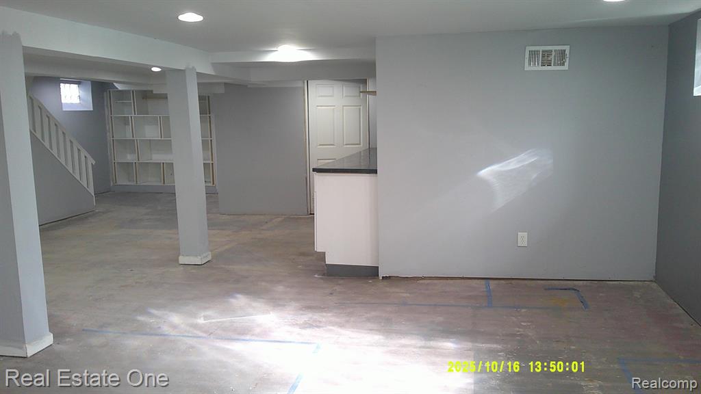 18405 Wildemere Street, Detroit, MI 48221 — Photo 33