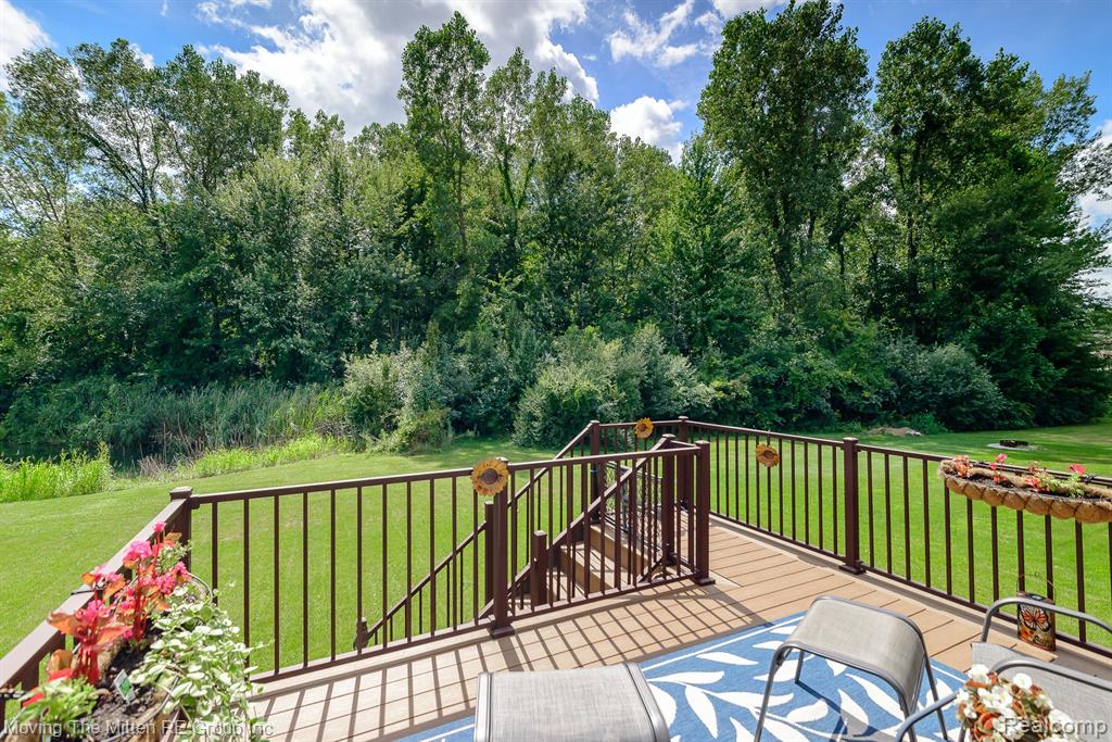 42773 Colonial Road, Van Buren, MI 48111 — Photo 34