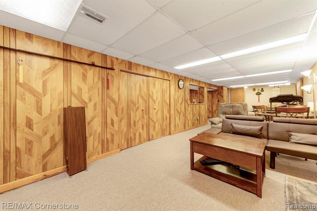 7018 BISON Street, Westland, MI — Photo 28