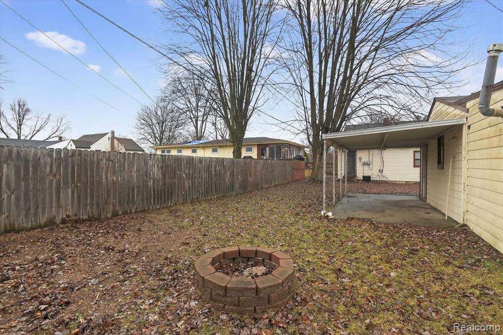 435 E Grand Boulevard, Ypsilanti, MI 48198 — Photo 30