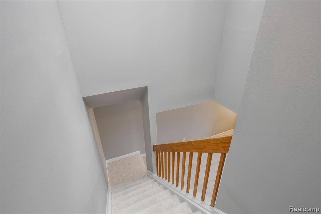 22213 PONDVIEW, 26, Novi, MI — Photo 10