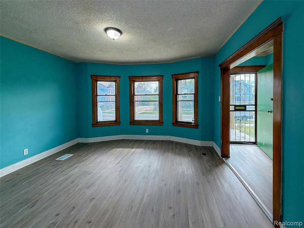 4656 Vancouver Street, Detroit, MI 48204 — Photo 10