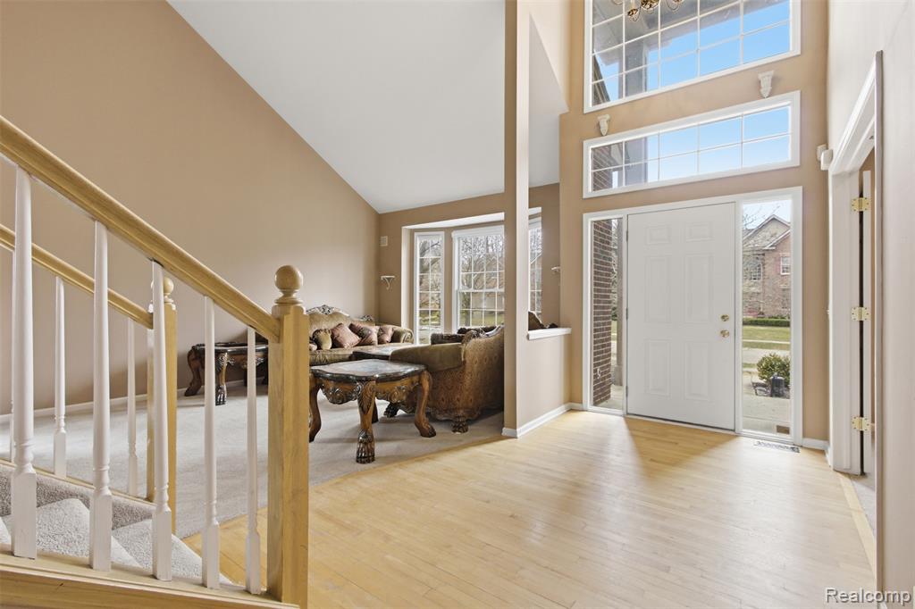 5139 Birkdale Drive, Commerce Twp, MI 48382 — Photo 27