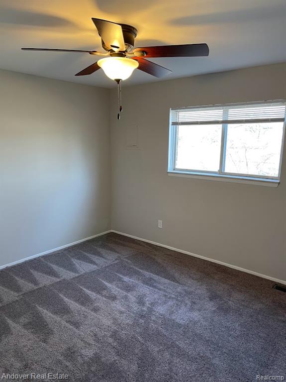 525 PONTIAC Street, Oxford, MI 48371 — Photo 9