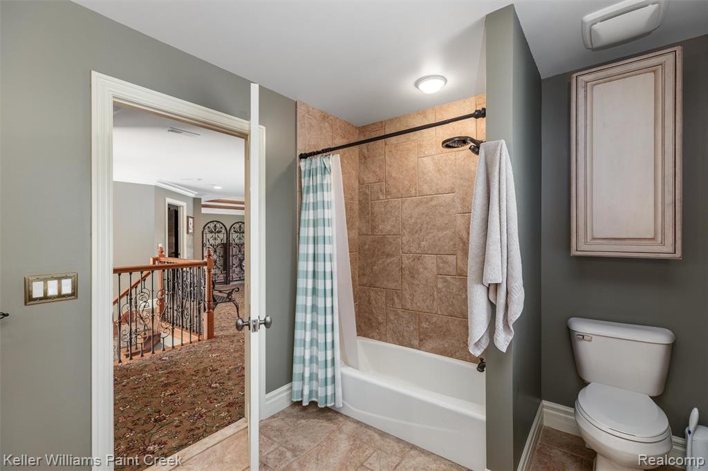 22220 E River Road, Grosse Ile, MI 48138 — Photo 49