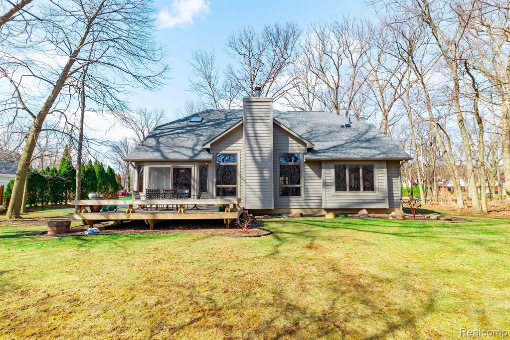 8555 Island Boulevard, Grosse Ile, MI 48138 — Photo 33