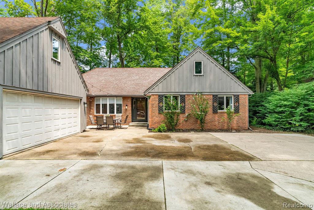 4290 GUILFORD Lane, Fort Gratiot, MI 48059 — Photo 5