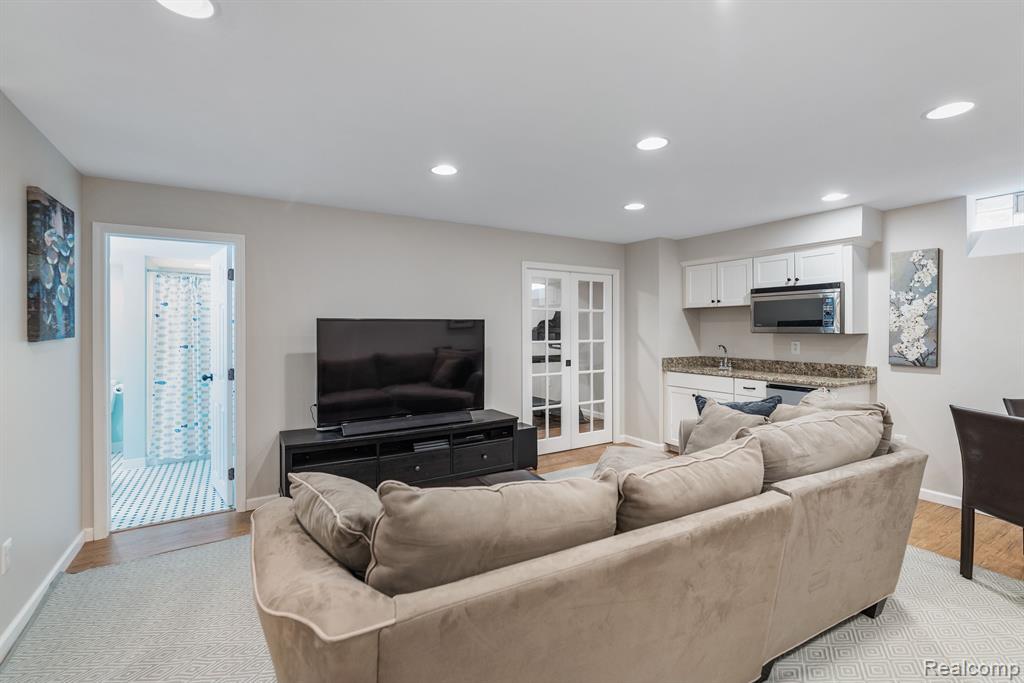 821 BEECH Court, Plymouth, MI 48170 — Photo 40
