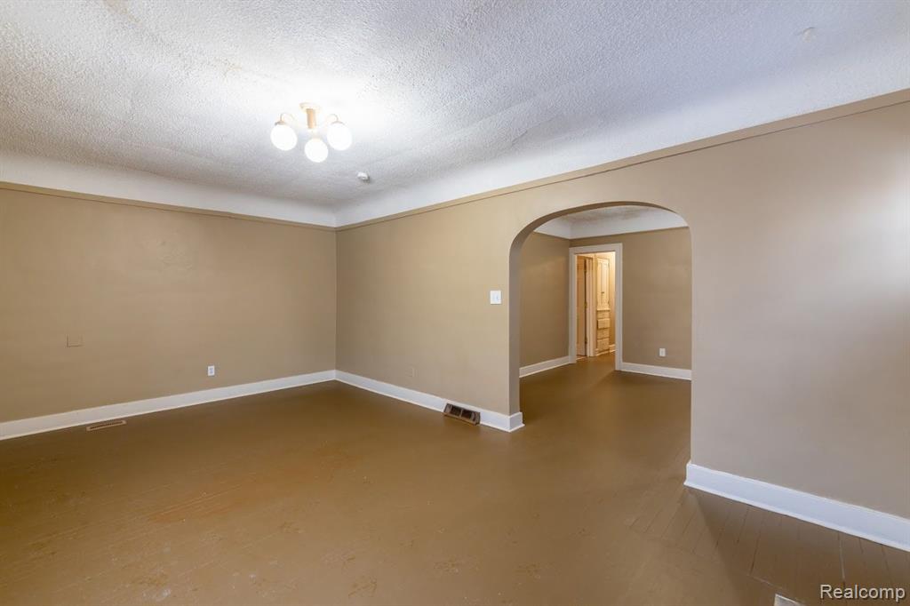 56 WALDO Street, Pontiac, MI 48341 — Photo 6