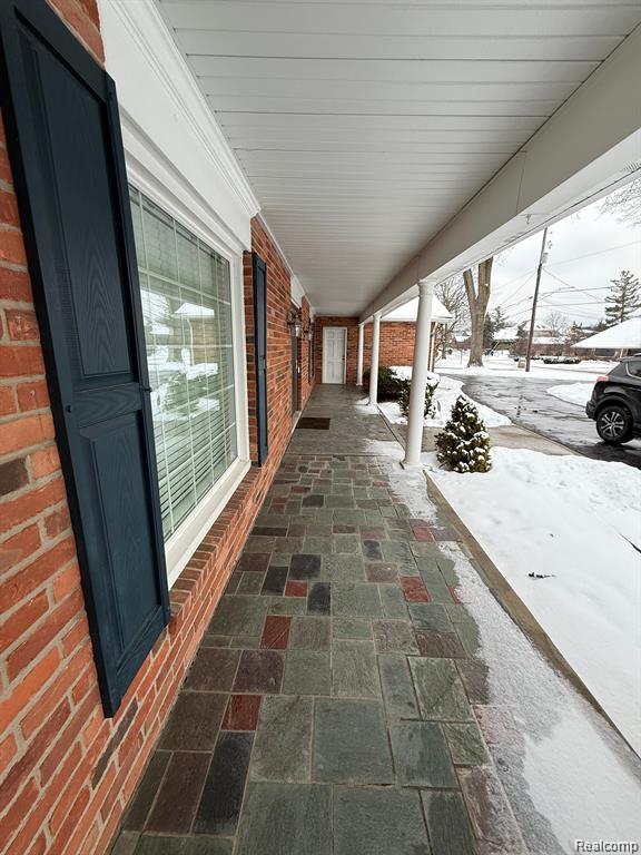 9693 BURNING TREE Drive, Grand Blanc, MI 48439 — Photo 4