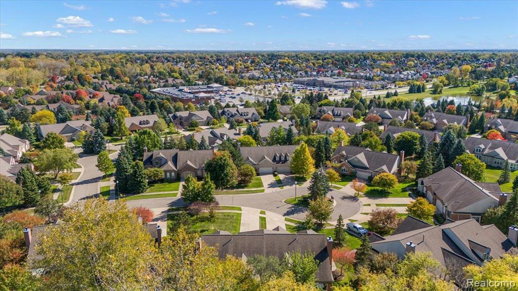 833 GARNET Court, Rochester, MI 48306 — Photo 49