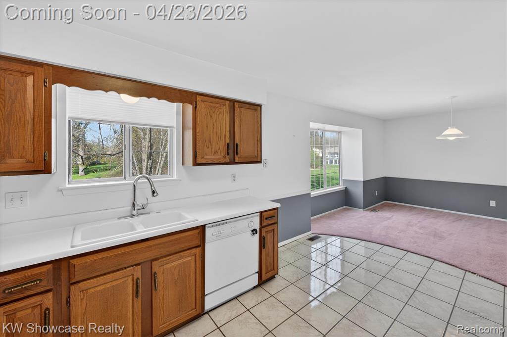 1584 Chanticlair Circle, Wixom, MI 48393 — Photo 13