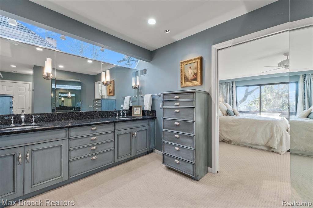 969 Bloomfield Woods, Bloomfield Hills, MI 48304 — Photo 27