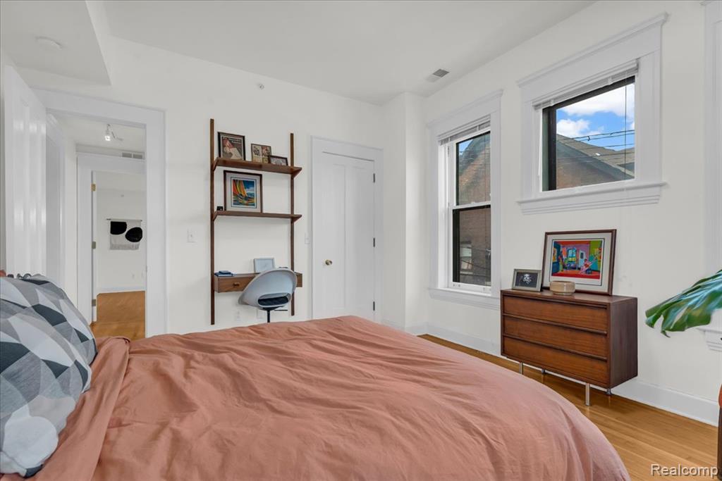 615 W Hancock Street, 202, Detroit, MI 48201 — Photo 16