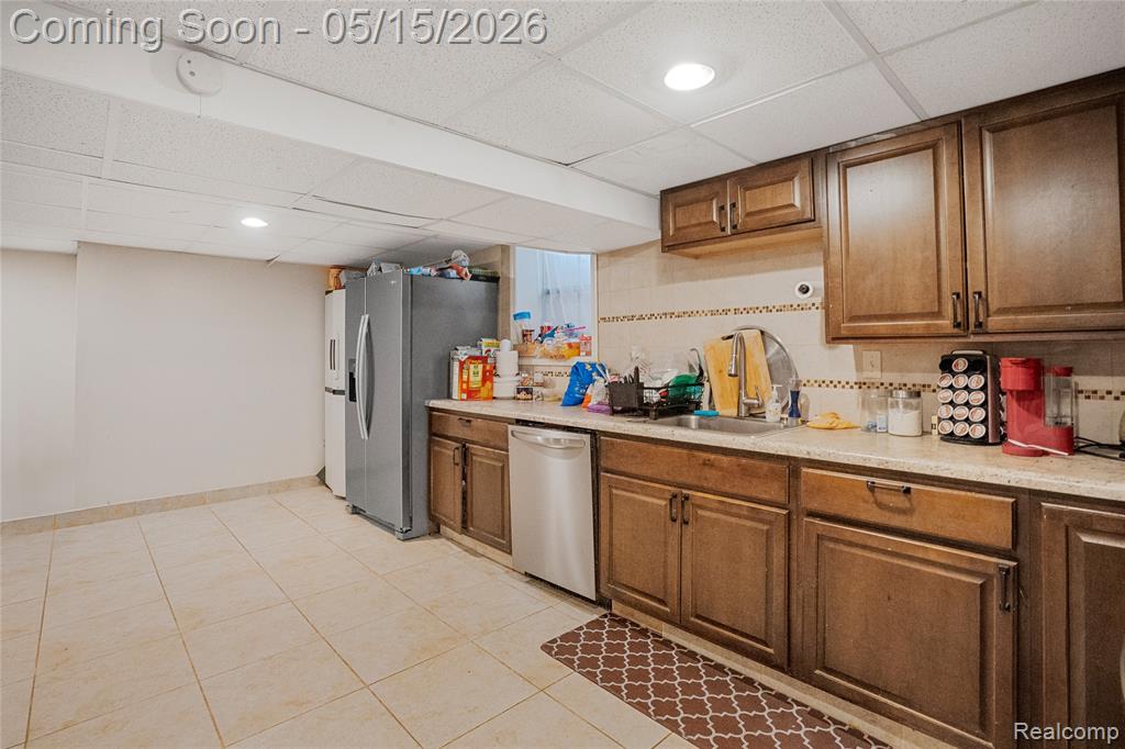 26243 Van Buren Road, Dearborn Heights, MI 48127 — Photo 24