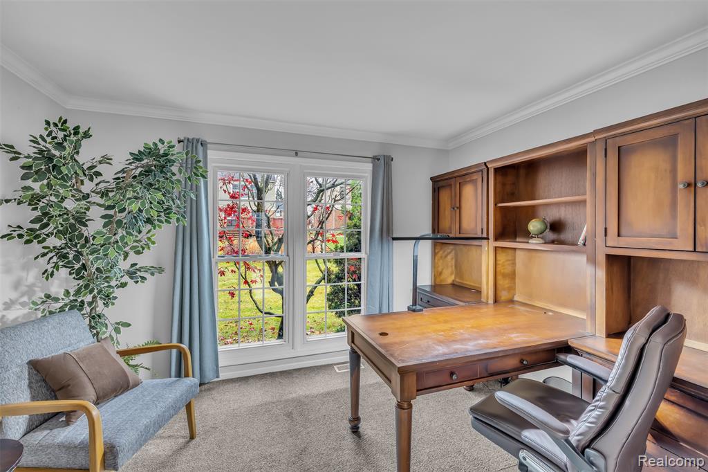 45077 Roundview Drive, Novi, MI — Photo 20