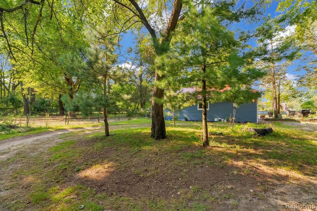1120 HUBBLE Drive, Holly, MI 48442 — Photo 20
