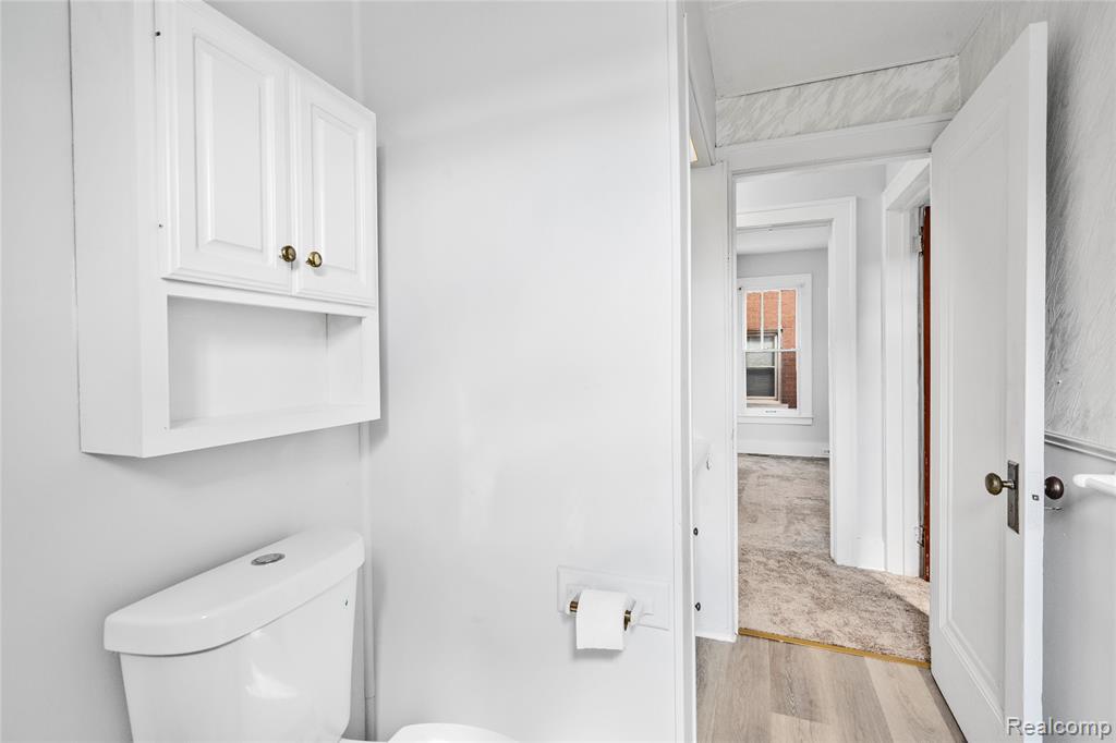 611 Emmons Boulevard, Wyandotte, MI 48192 — Photo 22