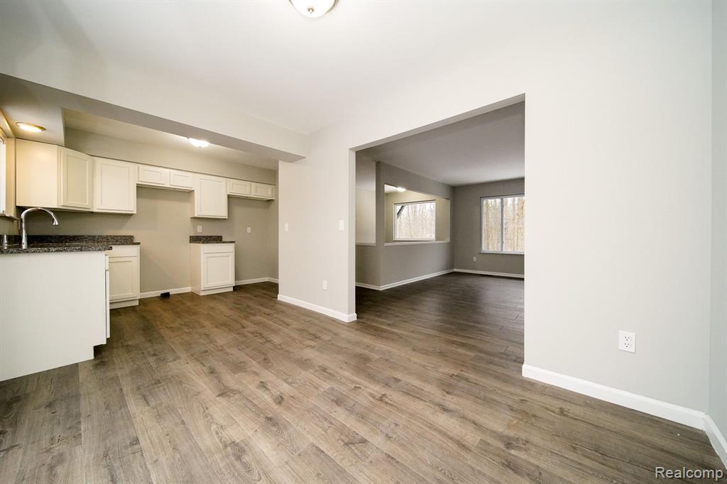 5266 ARGENTINE Road, Howell, MI 48855 — Photo 18