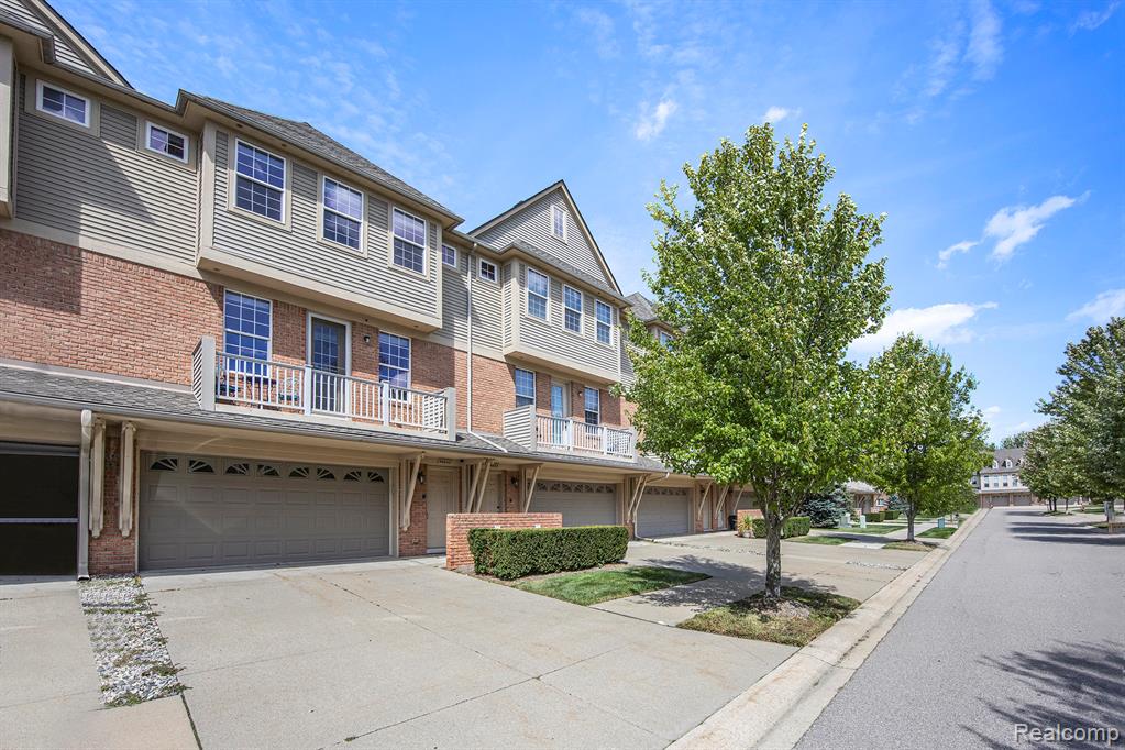56645 Long Island Drive, Shelby Twp, MI 48316 — Photo 17