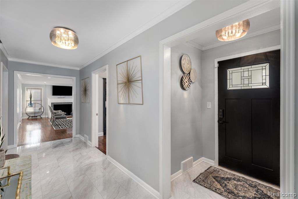 17200 Pontchartrain Boulevard, Highland Park, MI 48203 — Photo 3