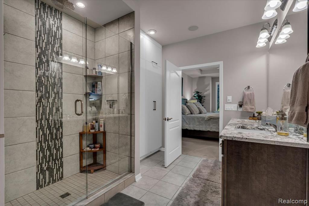 48614 Windfall Road, Novi, MI — Photo 23