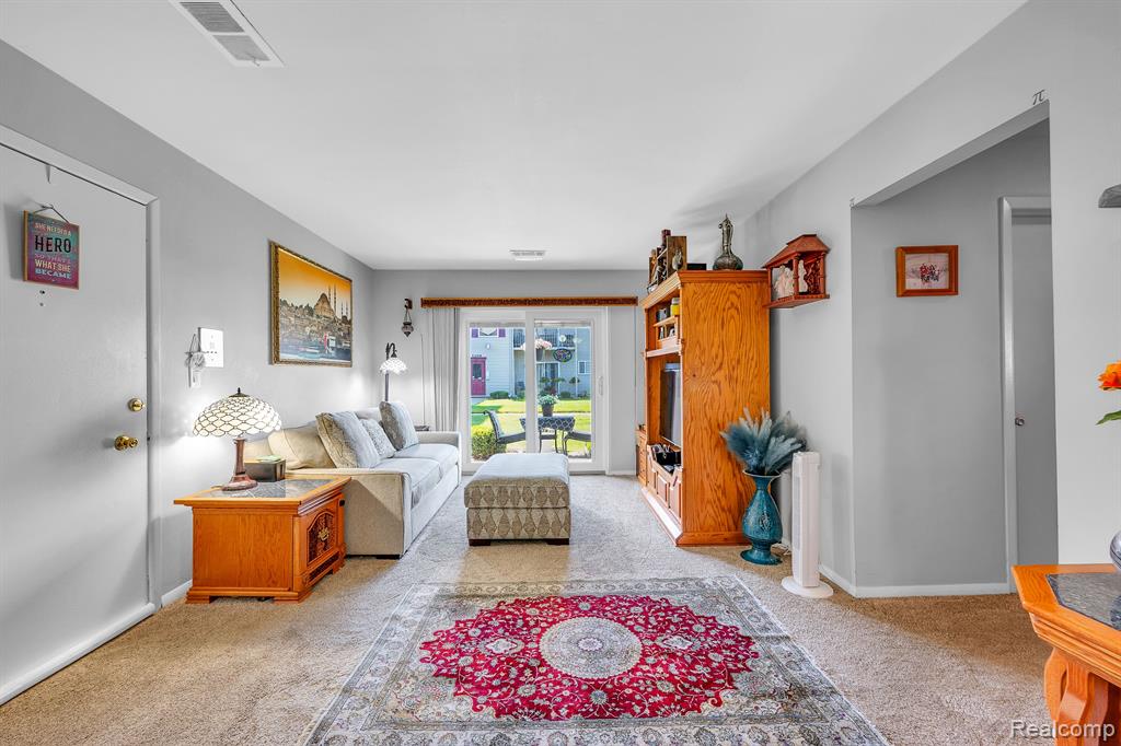 9921 ALLEN POINTE Drive, Allen Park, MI 48101 — Photo 16
