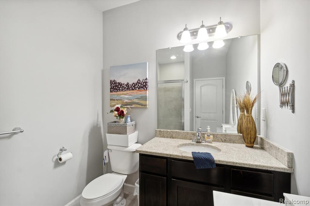 5662 Arbor Chase Drive, Ann Arbor, MI 48103 — Photo 21
