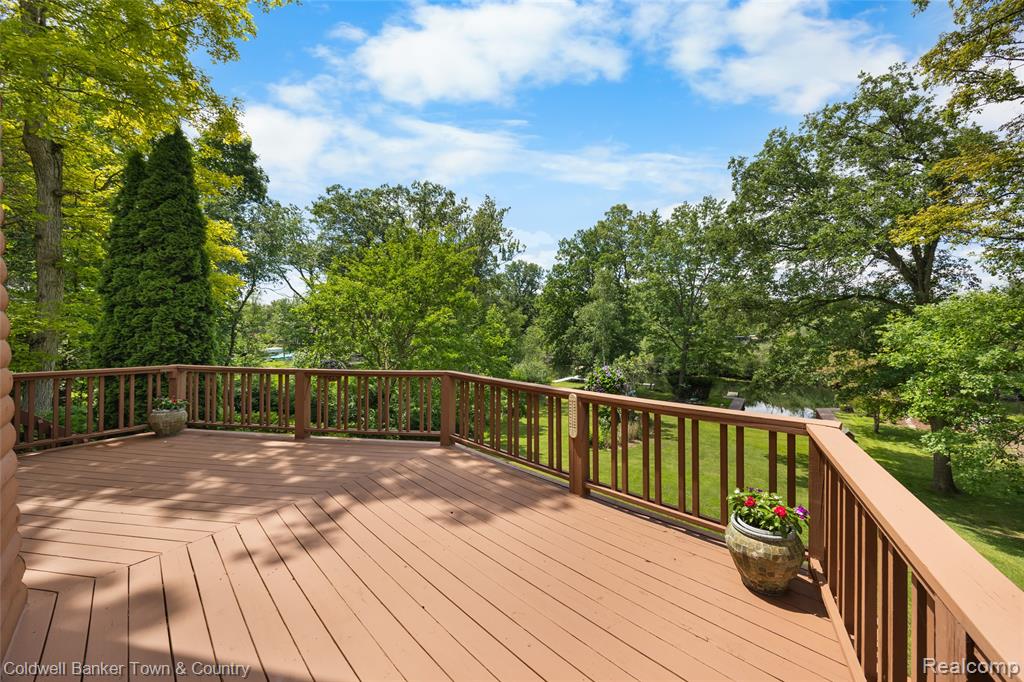 4583 Cornwell Lane, Whitmore Lake, MI 48189 — Photo 10