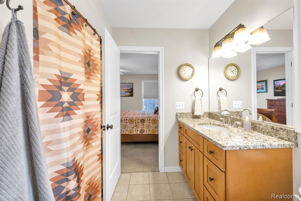 5291 Bella Drive, Highland, MI 48356 — Photo 23