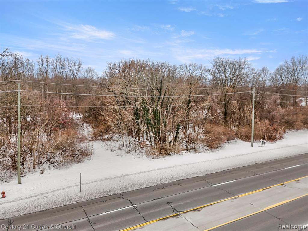 27597 Eureka, Romulus, MI 48174 — Photo 2