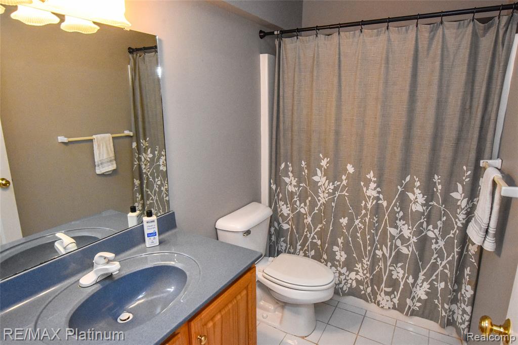 8868 Solitude Drive, Brighton, MI 48116 — Photo 45