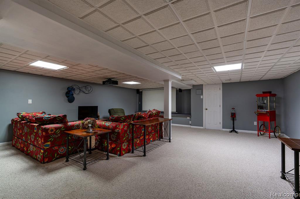 6228 ATKINS Drive, Troy, MI 48085 — Photo 19
