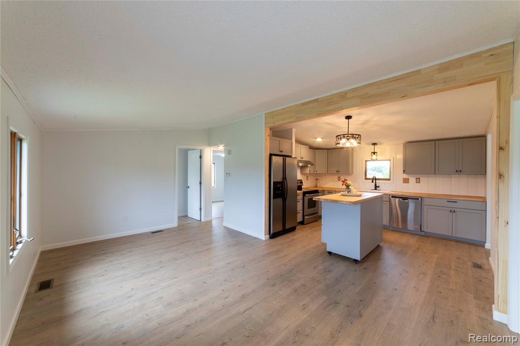 8410 Smith Road, Gaines Vlg, MI 48436 — Photo 6