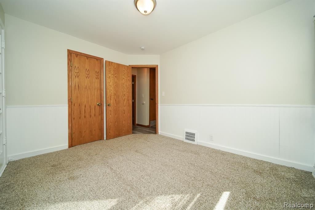 4462 1st Street, Wayne, MI 48184 — Photo 36