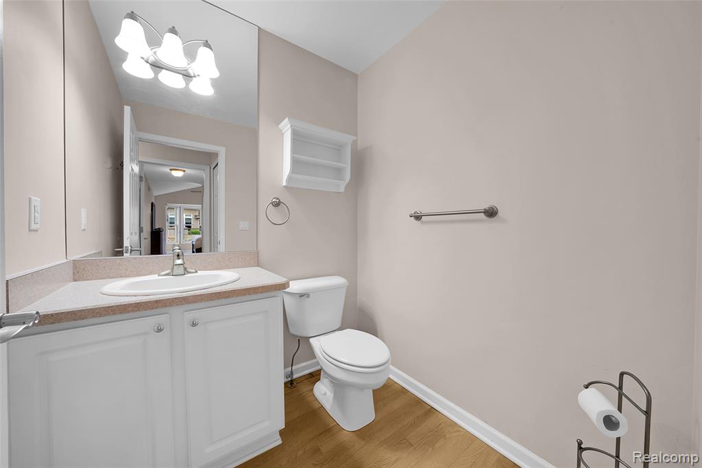 5729 Windspirit Court, 36, Waterford, MI 48327 — Photo 16