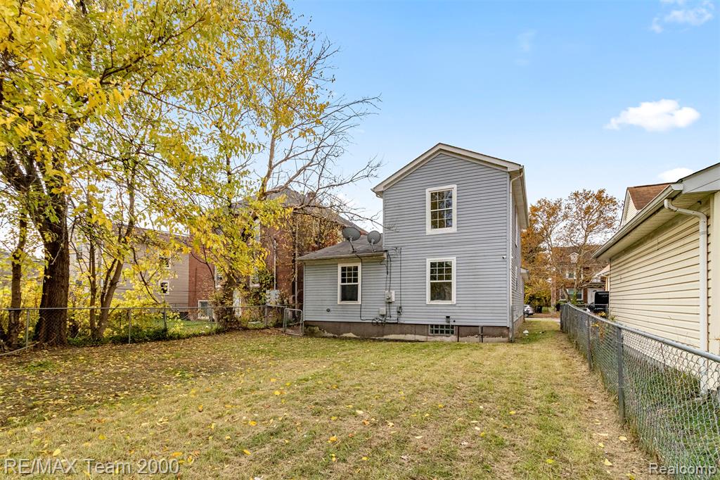4830 Dickerson Street, Detroit, MI 48215 — Photo 35